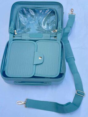 TRIFORCE Seafoam Green Hardside Quilted Beauty Case with Shoulder Strap
